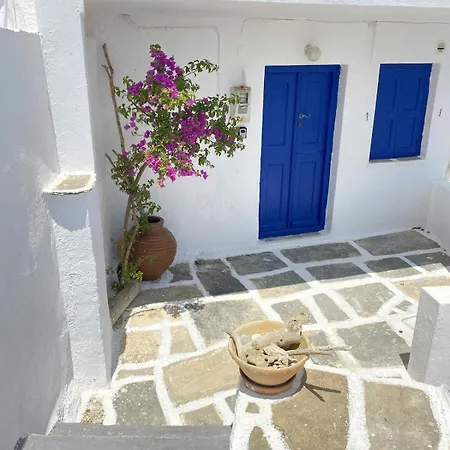 Chora's Cycladic Aura * Serifos Town