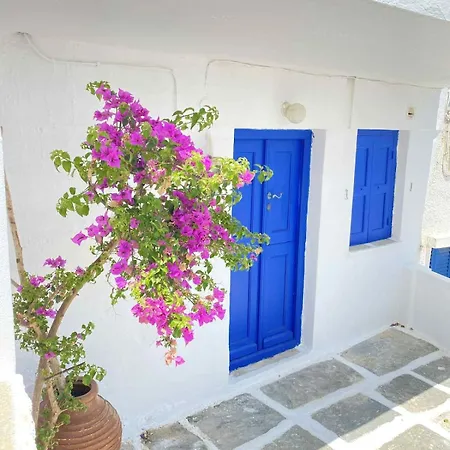 Chora's Cycladic Aura * Serifos Town