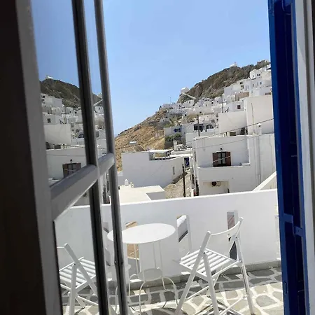 Chora's Cycladic Aura