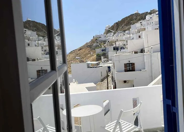 Chora's Cycladic Aura